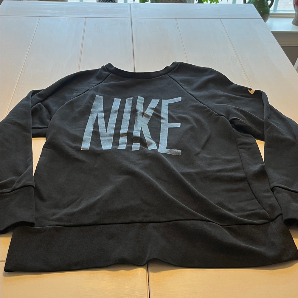Nike/long sleeve sweatshirt/S/Dri fit/black
